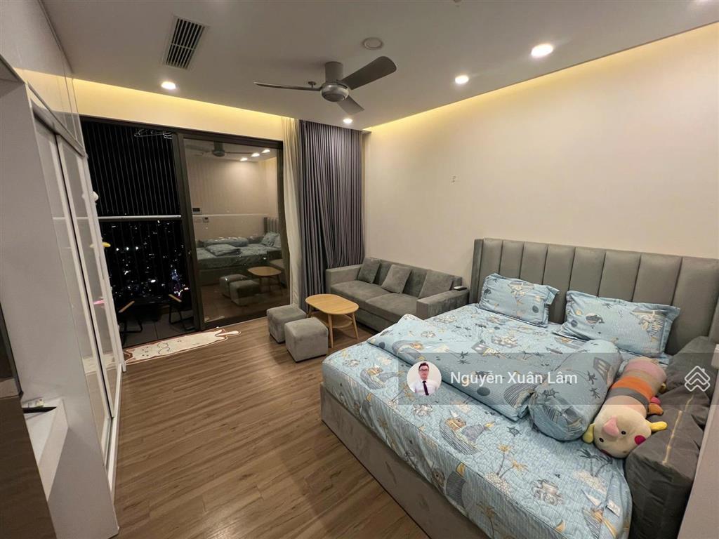 Cần cho thuê căn 31m2 full đồ đẹp giá rẻ 5.5 triệu oasis tòa sp  ecopark