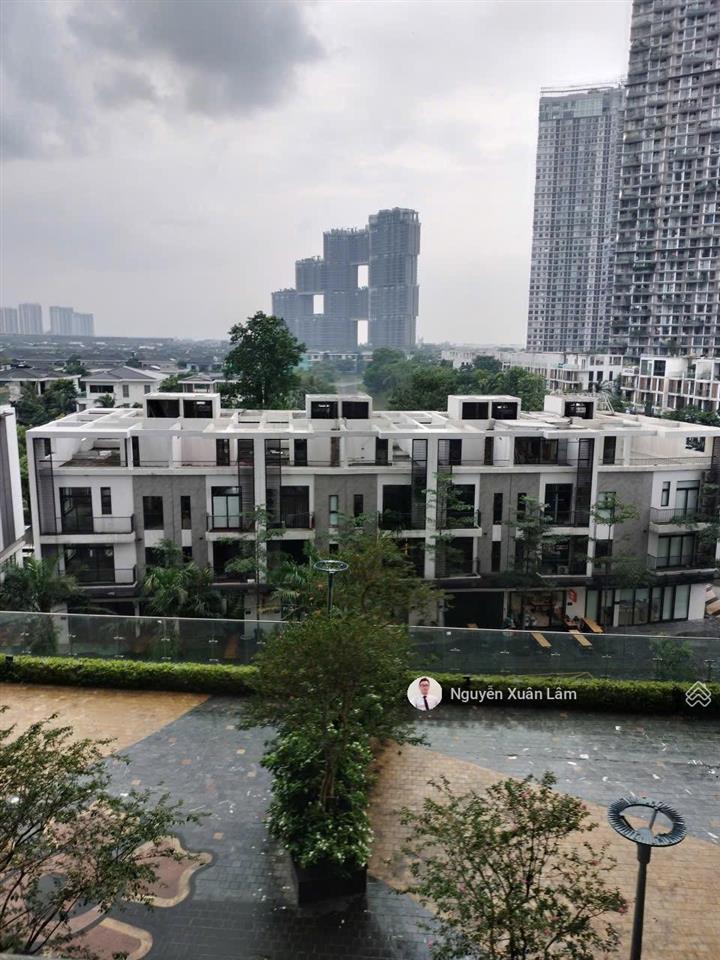 Cần cho thuê 68m2 full đồ mới đẹp long lanh view nhìn biệt thự đảo giá rẻ 8 triệu oasis  ecopark