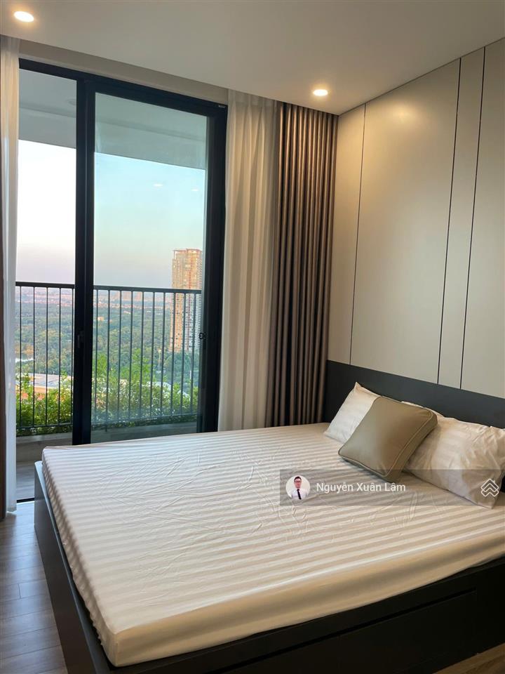 Cần cho thuê 77m2 full đồ như ảnh view biệt thự đảo giá tốt 12 triệu/th sky forest  ecopark