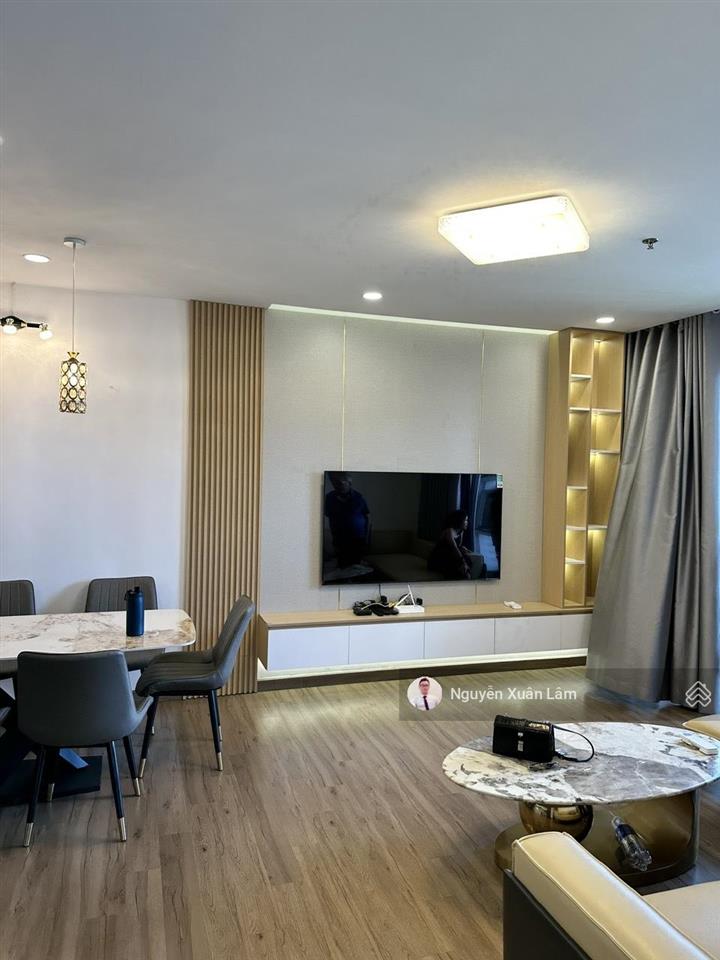 Cần cho thuê 105m2 full đồ view biệt thự đảo đẹp long lanh giá rẻ 14 triệu oasis  ecopark