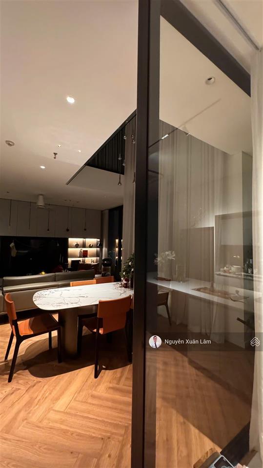 Cần cho thuê 150m2 mezza duplex full đồ mới đẹp long lanh giá rẻ 25 triệu solforet  ecopark