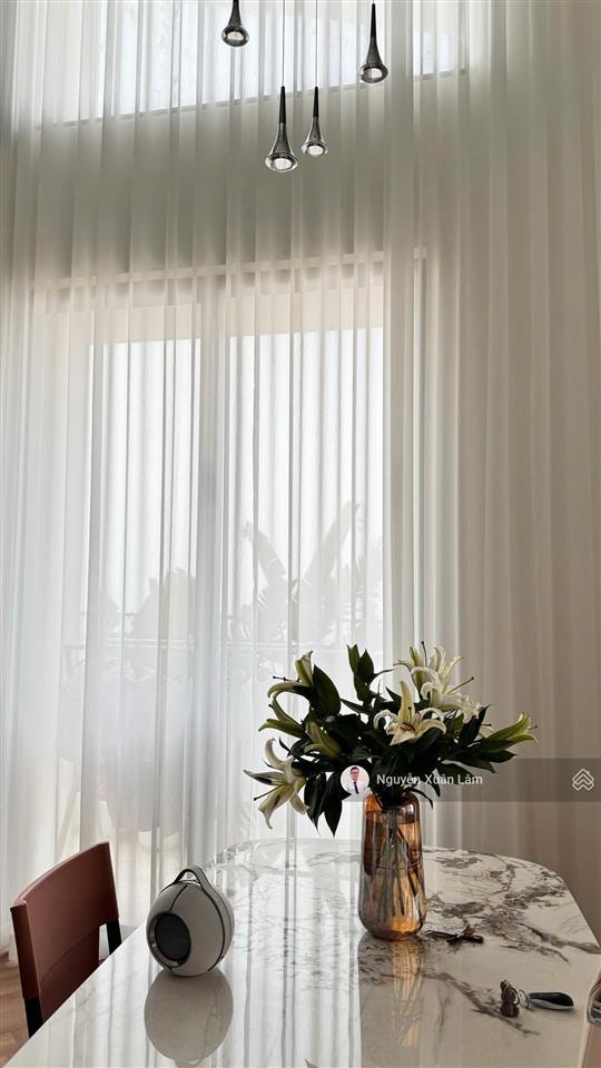 Cần cho thuê 150m2 mezza duplex full đồ mới đẹp long lanh giá rẻ 25 triệu solforet  ecopark