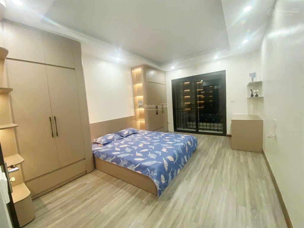 Bán nhà nguyễn văn viên, phân lô ôtô, nội thất vip, 30m2x5t, mt 4m, 8.3 tỷ