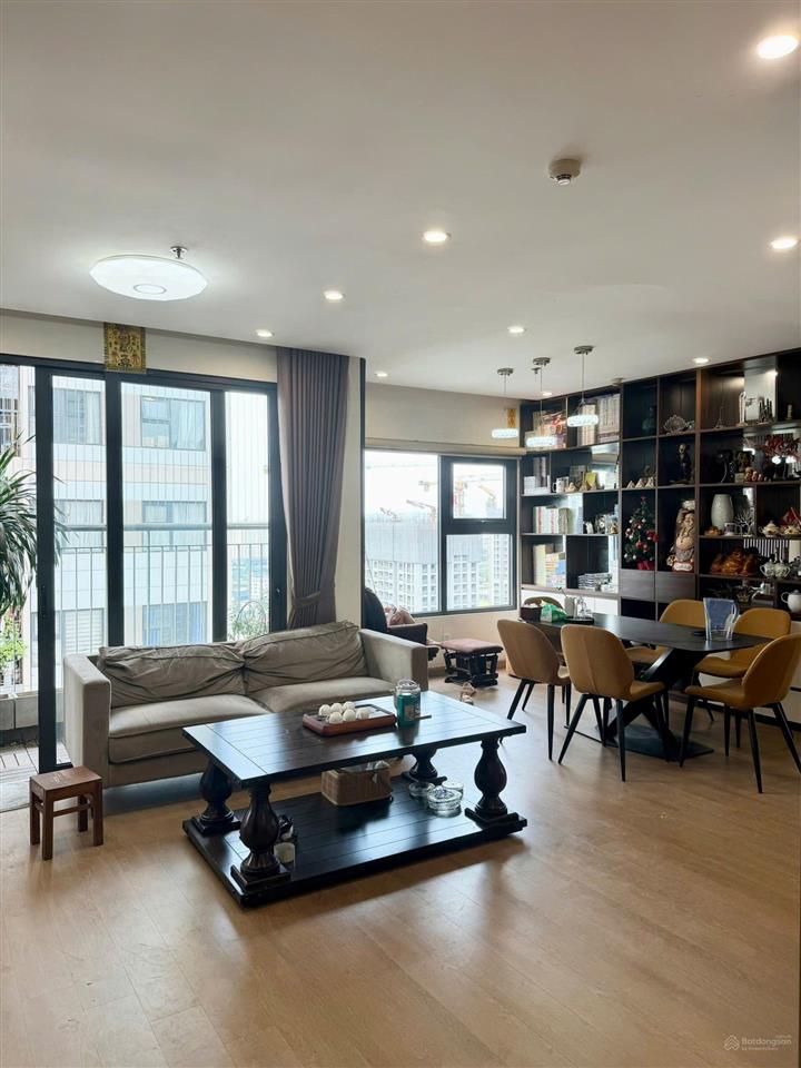 Bán chung cư vinhomes smartcity tây mỗ, 3 ngủ, full nội thất, 6.5 tỷ