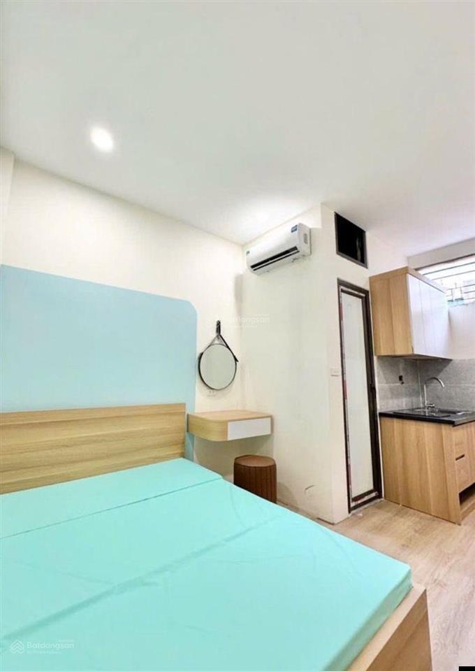 Cắt lỗ mạnh 600 triệu ccmn thang máy 11 phòng full nội thất  dòng tiền 55 triệu/ tháng.