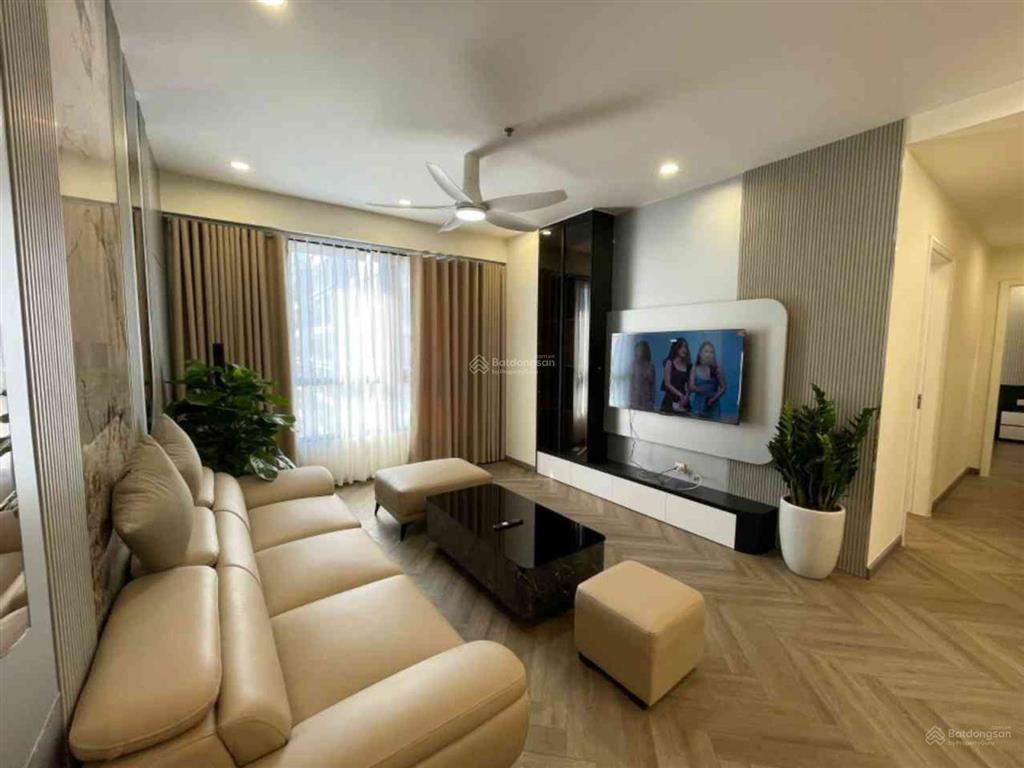 Hiếm chỉ hơn 5 tỷ chcc thăng long garden 250 minh khai 66m 2pn 2wc lô góc