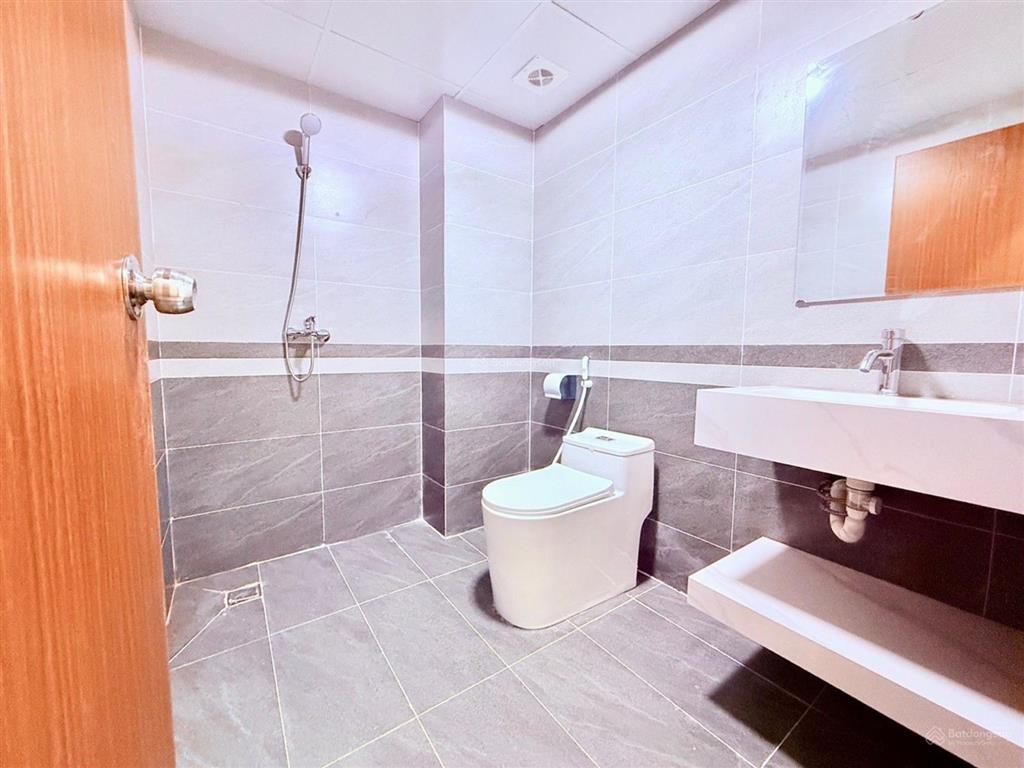 Siêu phẩm đại la xây mới thang máy ngõ nông, 1 bước ra mặt phố! 42.5m 5 tầng giá 12.4 tỷ.