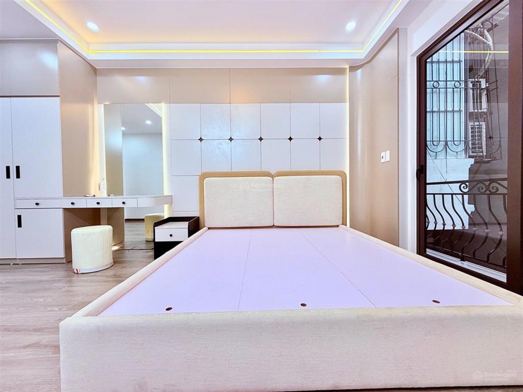 Siêu phẩm đại la xây mới thang máy ngõ nông, 1 bước ra mặt phố! 42.5m 5 tầng giá 12.4 tỷ.