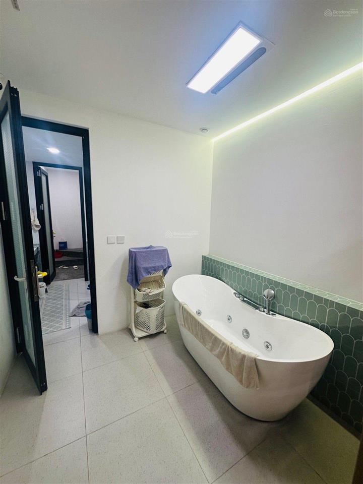 Siêu phẩm nhà mới tạ quang bửu 80m 6 tầng thang máy full nội thất ở ngay