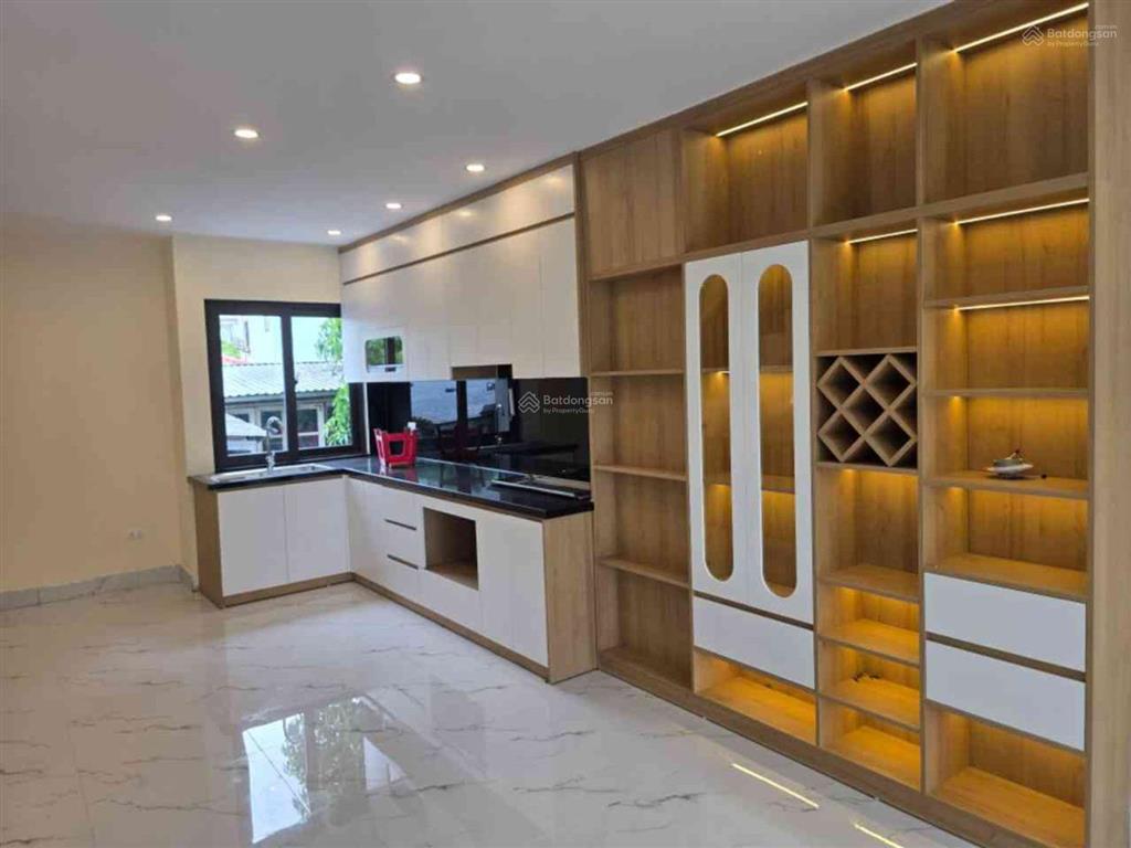 Dương văn bé giảm chào 2 tỷ nhà mới 51,5m, 5 tầng thang máy, ô tô 7 chỗ vào nhà giá 12,3 tỷ