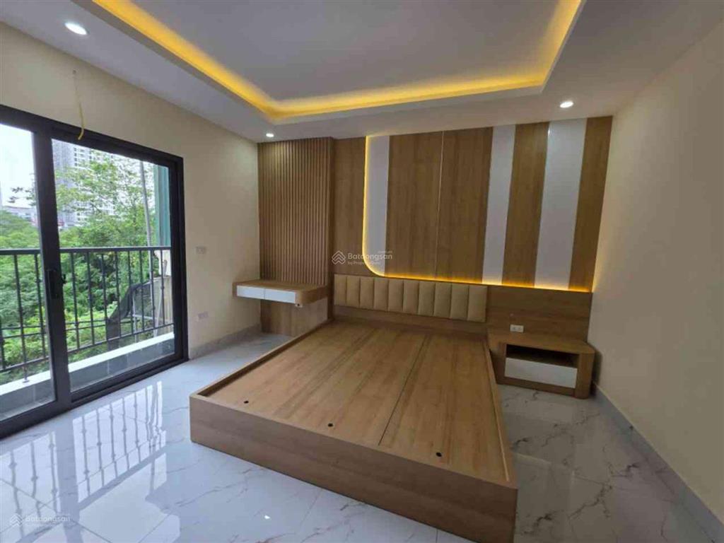 Dương văn bé giảm chào 2 tỷ nhà mới 51,5m, 5 tầng thang máy, ô tô 7 chỗ vào nhà giá 12,3 tỷ