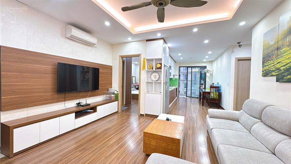 Udic riverside lô góc 66m2 2pn 2wc view trọn sông hồng 6,2 tỷ
