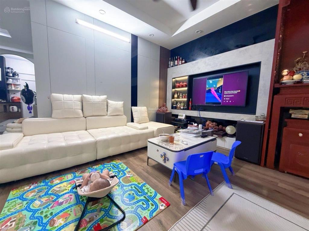 Chủ giảm chào 2 tỷ cần bán gấp | chcc nam đô trương định, 145m2 siêu rộng giá 9,3 tỷ