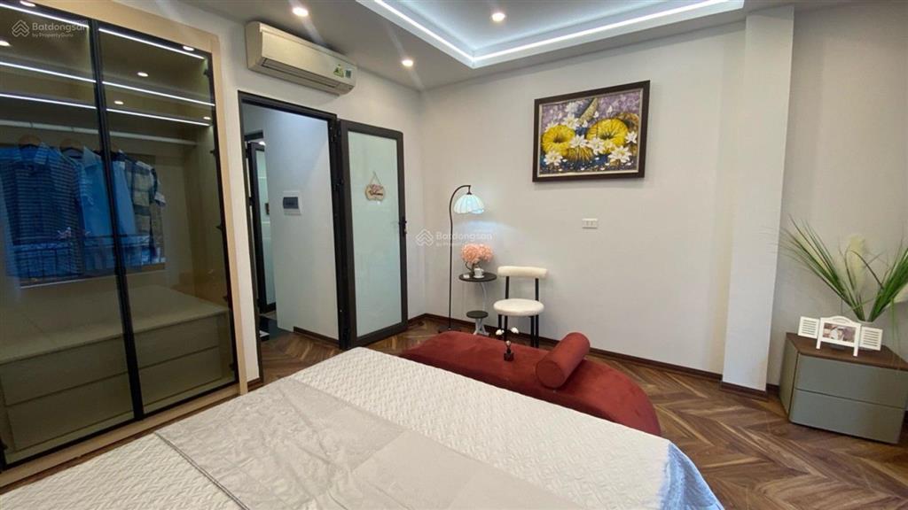 Siêu phẩm nhà mới phố kim ngưu 35m x 5 tầng thang máy xịn giá 9,25 tỷ