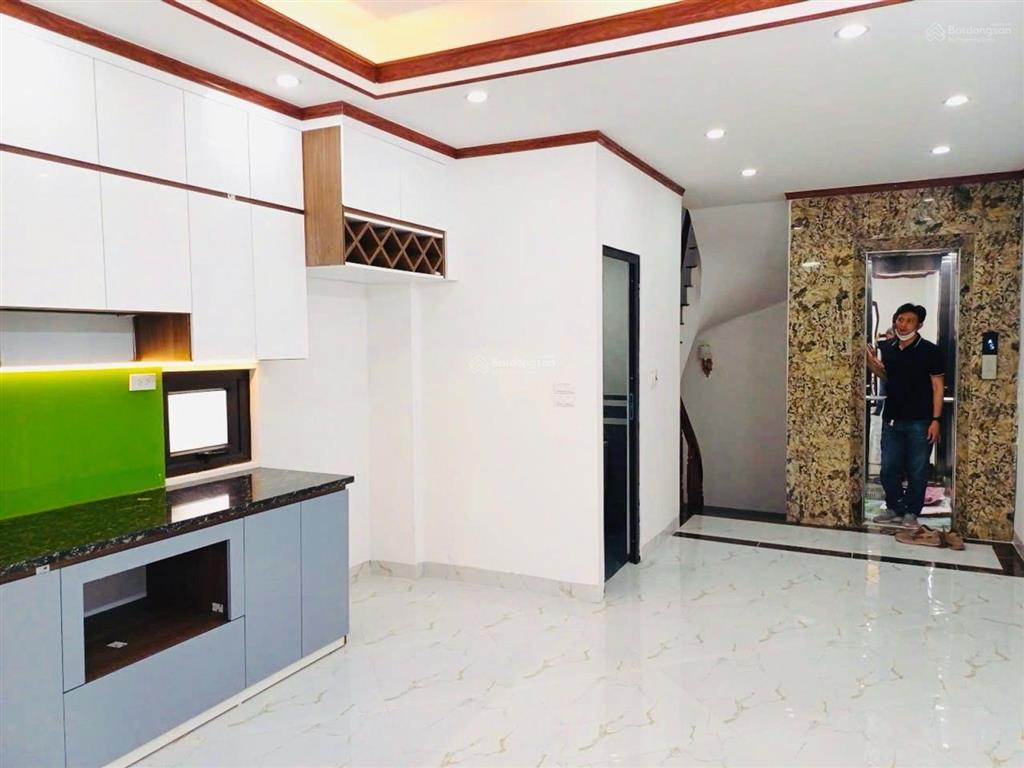 Siêu phẩm nhà mới phố kim ngưu 35m x 5 tầng thang máy xịn giá 9,25 tỷ