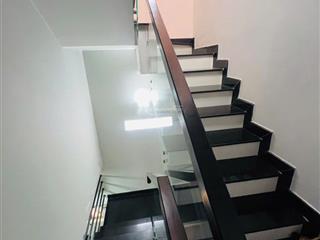 Bán nhà 3 tầng trần quang diệu, phường 14, quận 3, dt 55m2, giá 8.7 tỷ