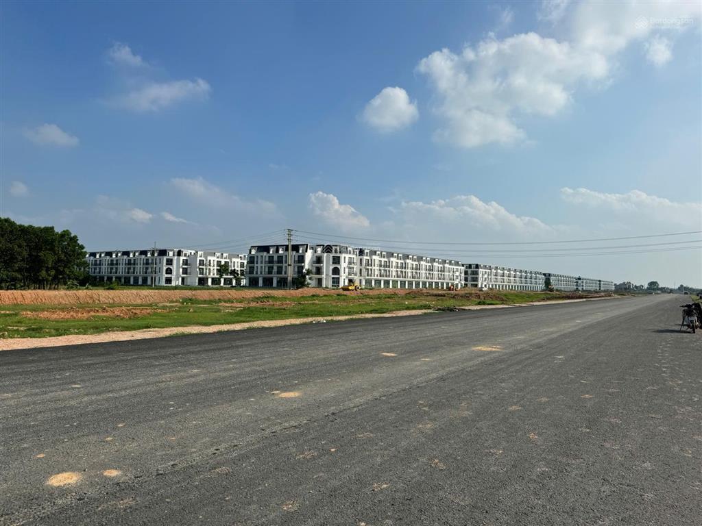 Hiếm có liền kề đường lớn 16.5m hud mê linh gd2 chuyển nhượng hdmb 70% 9.8 tỷ  0903 270 *** zalo