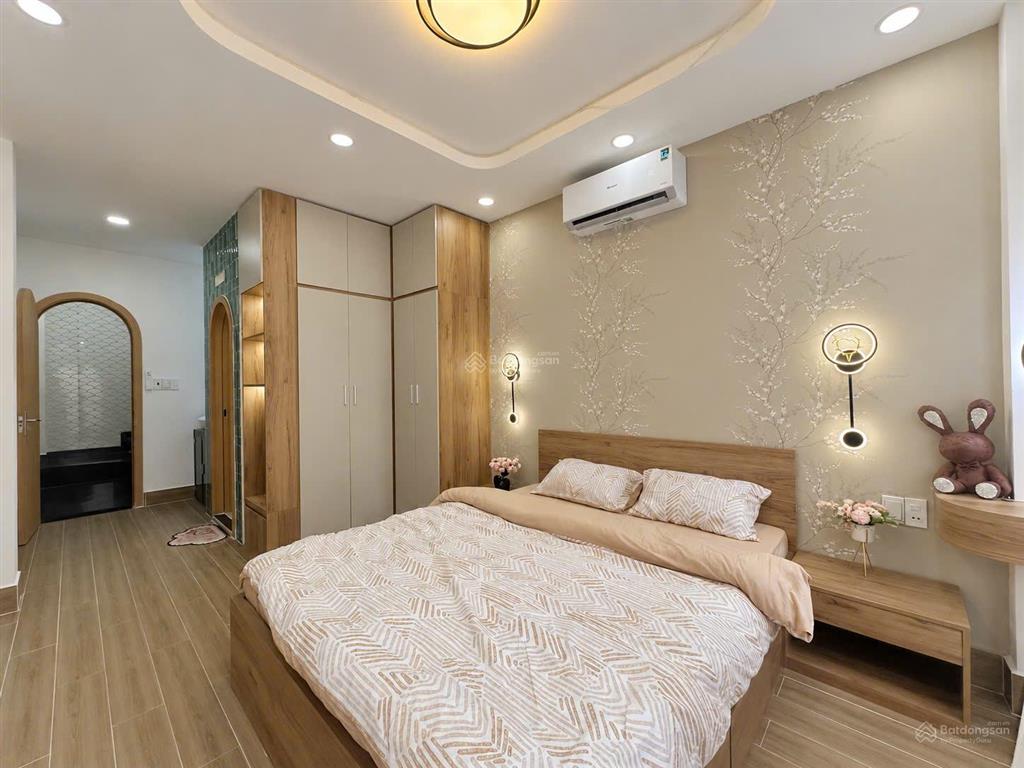 Chính chủ cần bán nhà tại hẻm 10/4 đường hoàng hoa thám p7 bình thạnh