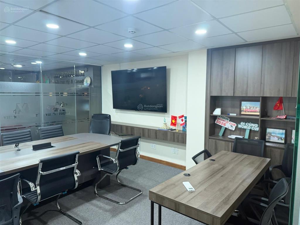 Chính chủ mekong building  cho thuê các sàn trống làm văn phòng đường giải phóng