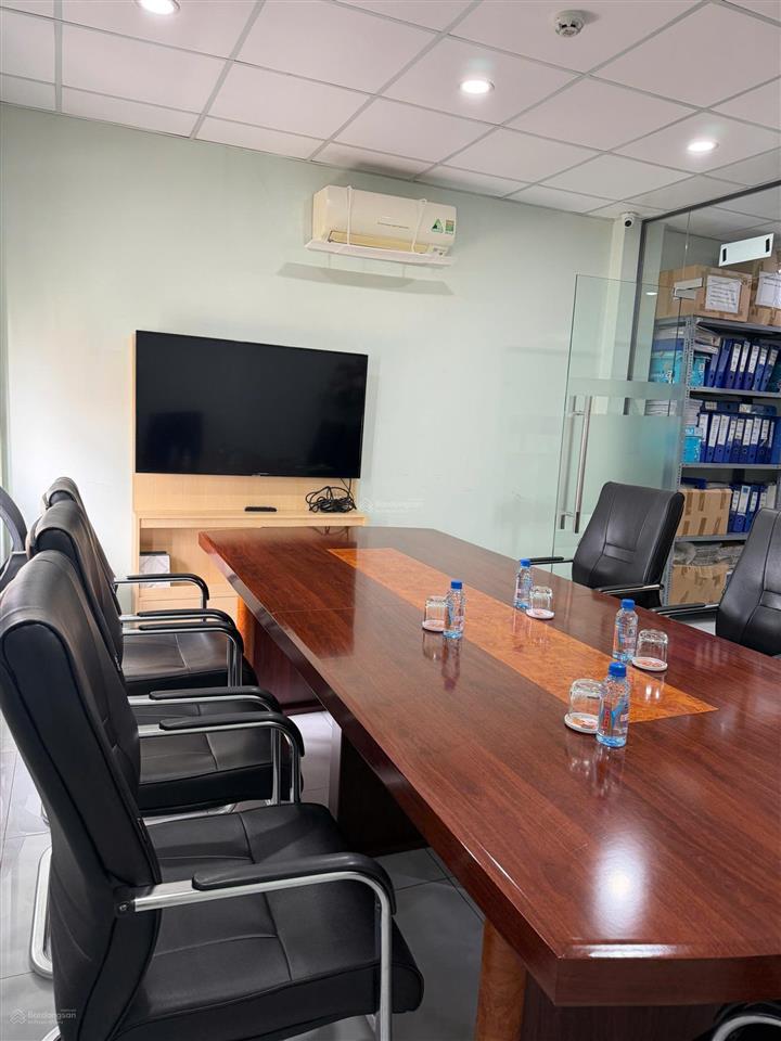 Chính chủ mekong building  cho thuê các sàn trống làm văn phòng đường giải phóng