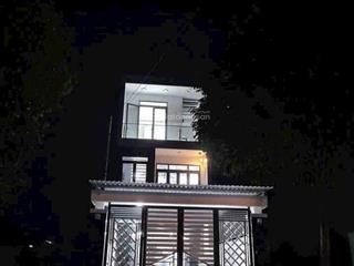 Cho thuê nhà 1 trệt 2 lầu 4 pn phường phú tân, tp thủ dầu một full nội thất giá tốt chỉ 14tr/tháng