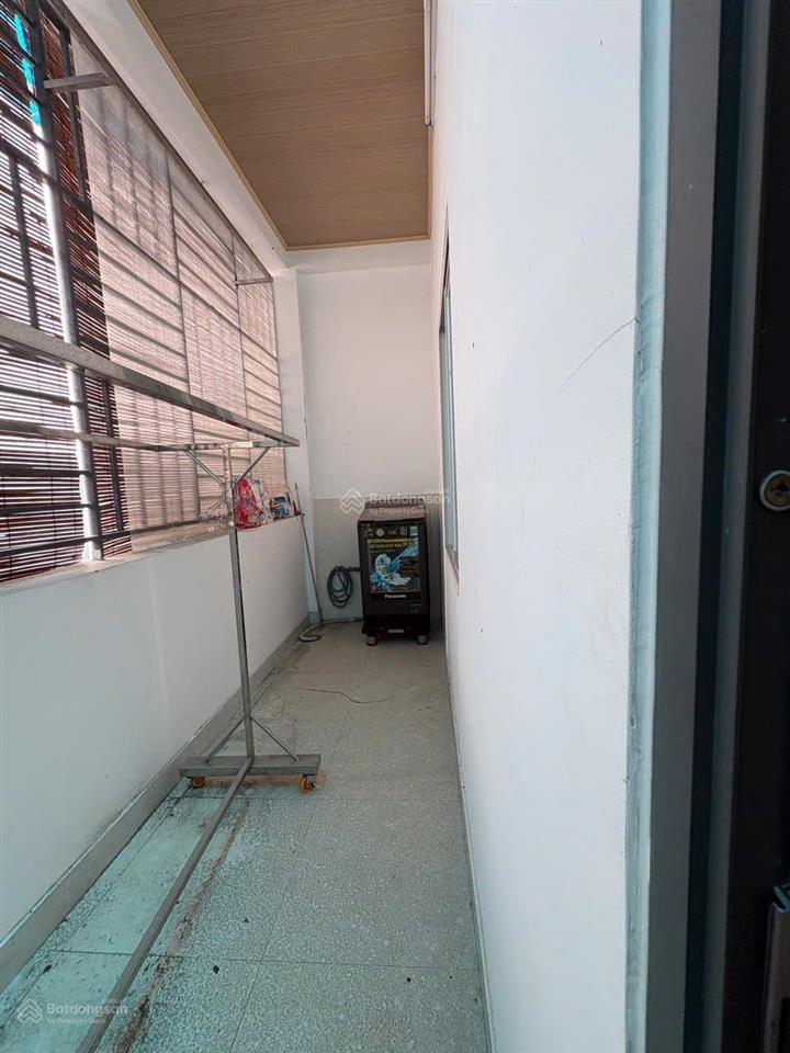 Bán nhanh nhà đẹp hiệp thành 3 full nội thất 2pn, 100m² thổ cư 100% giá tốt chỉ 5 tỷ