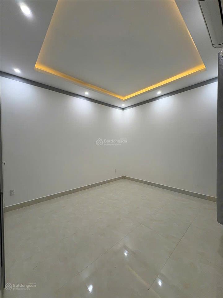 Bán nhanh nhà đẹp hiệp thành 3 full nội thất 2pn, 100m² thổ cư 100% giá tốt chỉ 5 tỷ