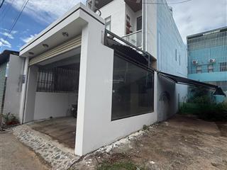 Cho thuê nhà phú mỹ, đường dx047, thủ dầu một 3pn, full nội thất, sân ô tô giá tốt chỉ 8 tr/tháng