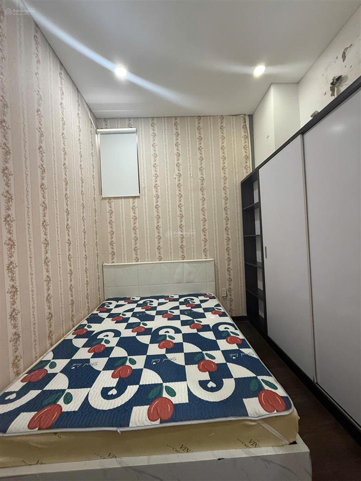 Cho thuê nhà phú mỹ, đường dx047, thủ dầu một 3pn, full nội thất, sân ô tô giá tốt chỉ 8 tr/tháng