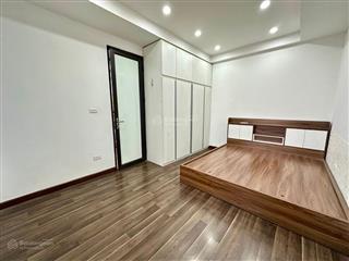 Chung cư mặt phố trần vỹ  2 ban công siêu thoáng  85 m( giá nhỉnh 6 tỷ)