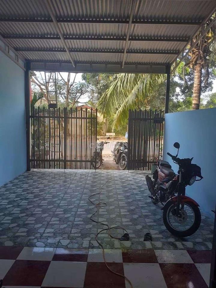 nhà mặt tiền đường Trần Văn trà, p Bình minh, Tp tây Ninh 630tr