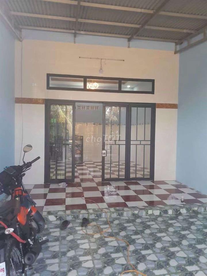 nhà mặt tiền đường Trần Văn trà, p Bình minh, Tp tây Ninh 630tr