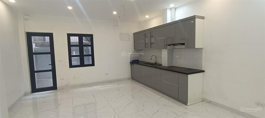 Cho thuê biệt thự dự án the eden rose, thanh liệt, thanh trì, dt 90m2, 4 tầng, full đh, nl, 22tr