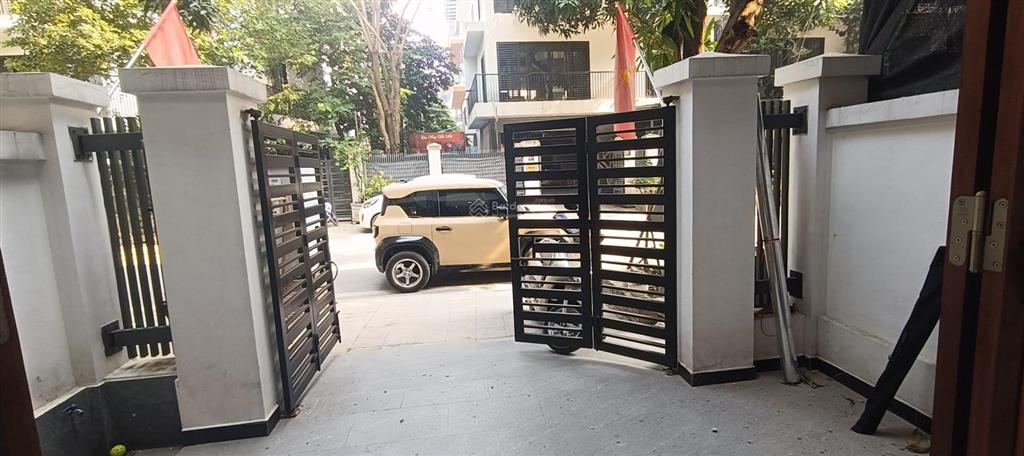 Cho thuê biệt thự dự án the eden rose, thanh liệt, thanh trì, dt 90m2, 4 tầng, full đh, nl, 22tr