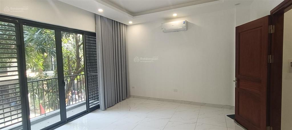 Cho thuê biệt thự dự án the eden rose, thanh liệt, thanh trì, dt 90m2, 4 tầng, full đh, nl, 22tr