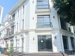 Cho thuê căn góc 3 mặt tiền kđt vinhomes green bay, lương thế vinh, dt 100m2, 4 tầng 1 hầm. 78tr/th