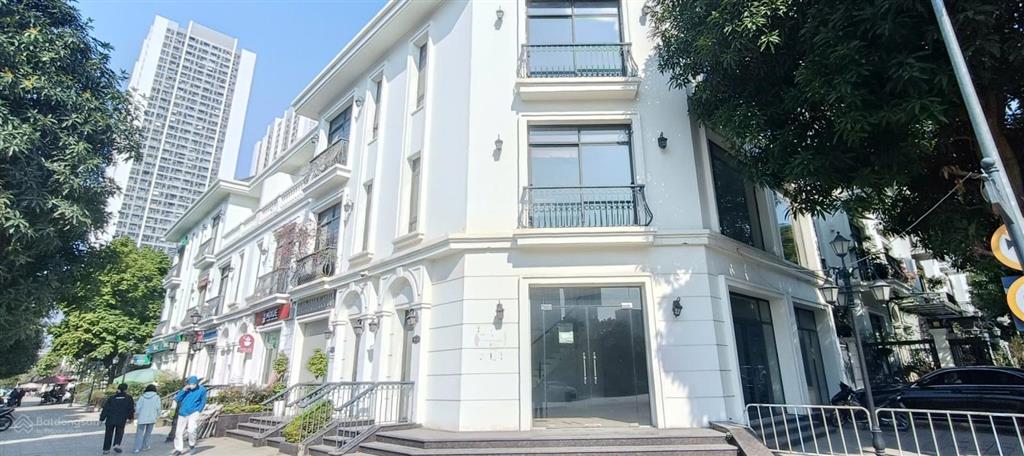 Cho thuê căn góc 3 mặt tiền kđt vinhomes green bay, lương thế vinh, dt 100m2, 4 tầng 1 hầm. 78tr/th