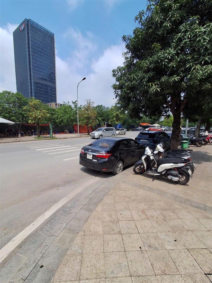 Cho thuê căn góc 3 mặt tiền kđt vinhomes green bay, lương thế vinh, dt 100m2, 4 tầng 1 hầm. 78tr/th