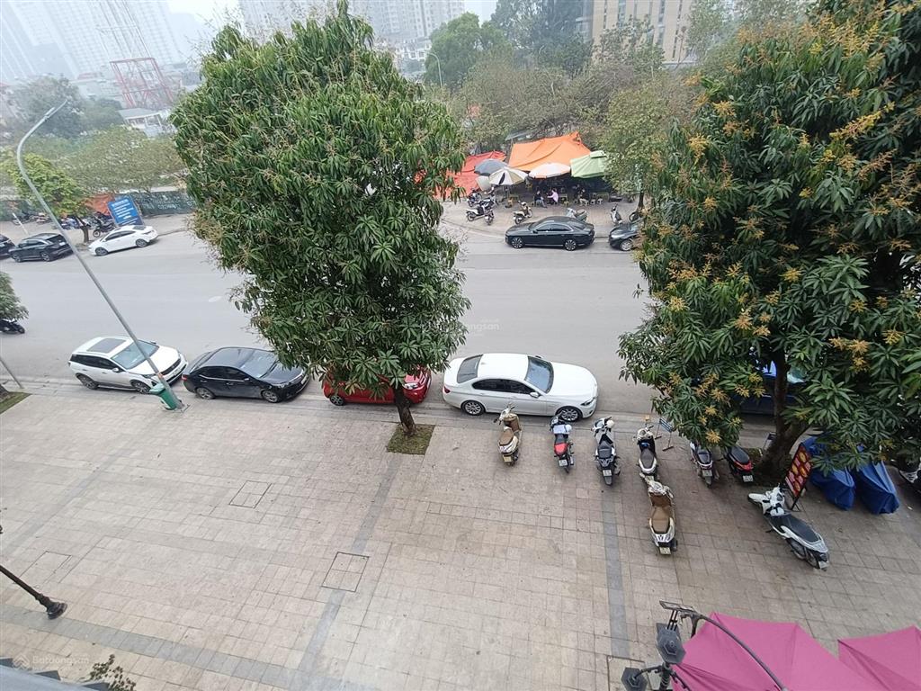 Cho thuê căn góc 3 mặt tiền kđt vinhomes green bay, lương thế vinh, dt 100m2, 4 tầng 1 hầm. 78tr/th