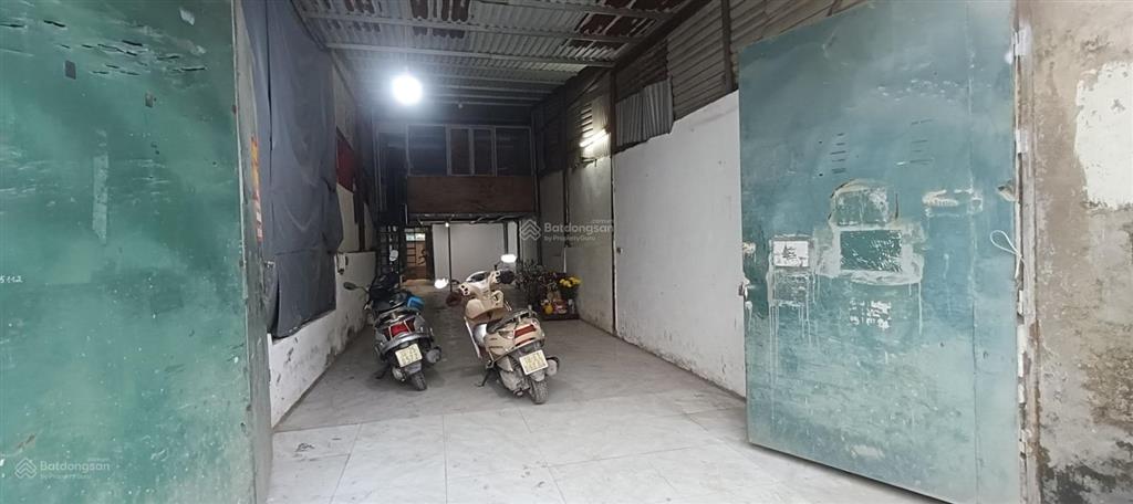 Cho thuê kho xưởng đường nguyễn văn giáp, từ liêm, sau svđ mỹ đình, dt 100m, điện 3fa, xe 10t, 12tr