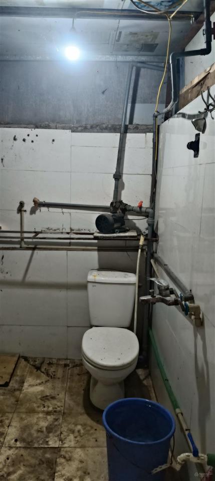 Cho thuê kho xưởng đường nguyễn văn giáp, từ liêm, sau svđ mỹ đình, dt 100m, điện 3fa, xe 10t, 12tr