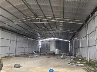 Ct kho xưởng đường bờ tây sông nhuệ, cầu noi, dt 637m2, mt 11m xe 10t vào, điện 3fa, nước sạch