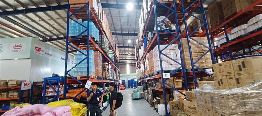 Ct kho cụm cn nguyên khê, đông anh, dt 1400m2, điện 3fa, xuất vat, xe công, pccc nghiệm thu, bảo vệ