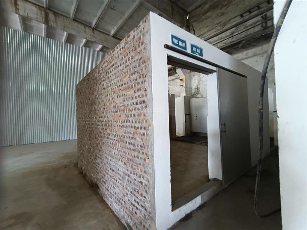 Ct kho đường thụy phương, p đông ngạc, dt 526m2, điện 3fa, xuất vat, xe công vào, bảo vệ, 80k/m2