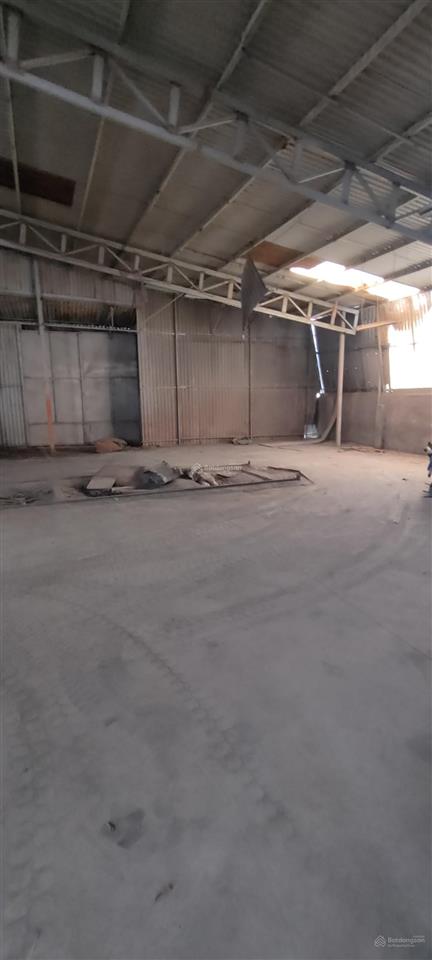 Ct kho xưởng dt 1154m2, siêu rẻ 35 triệu/tháng, thượng cát, xe công vào, điện 3 pha, nước sạch