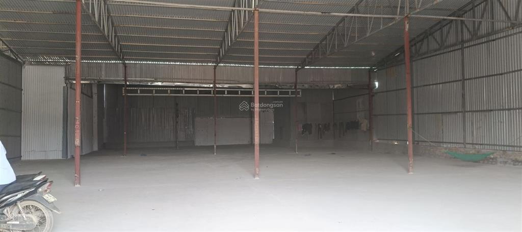 Cho thuê kho xưởng đường 72, la phù, hoài đức, dt 666m2, xe công vào, xuất vat, điện 3 pha, bảo vệ