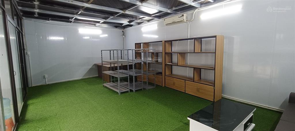 Cho thuê kho xưởng đường vườn cam, phú đô, từ liêm 700m2, điện 3 pha, xe 10 tấn, xuất vat, 55 triệu