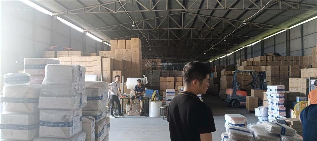 Cho thuê kho xưởng mặt đường ql21b, thanh oai 2000m21k, điện 3fa, xuất vat, xe công, bảo vệ. 70k/m