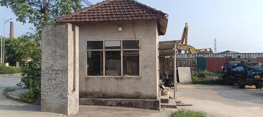 Cho thuê kho xưởng mặt đường ql21b, thanh oai 2000m21k, điện 3fa, xuất vat, xe công, bảo vệ. 70k/m