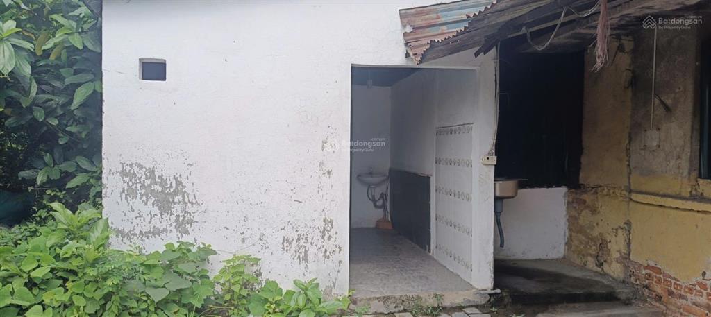 Cho thuê kho đường thụy phương, bắc từ liêm, dt 300m2, điện 3fa, xuất vat, xe công, bảo vệ. 85k/m2